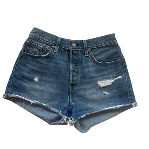 Levi’s 501 Original Fit High Rise Medium Wash Women’s Jean Shorts Size 28